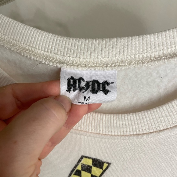AC/DC medium sweatshirt - Picture 3 of 6
